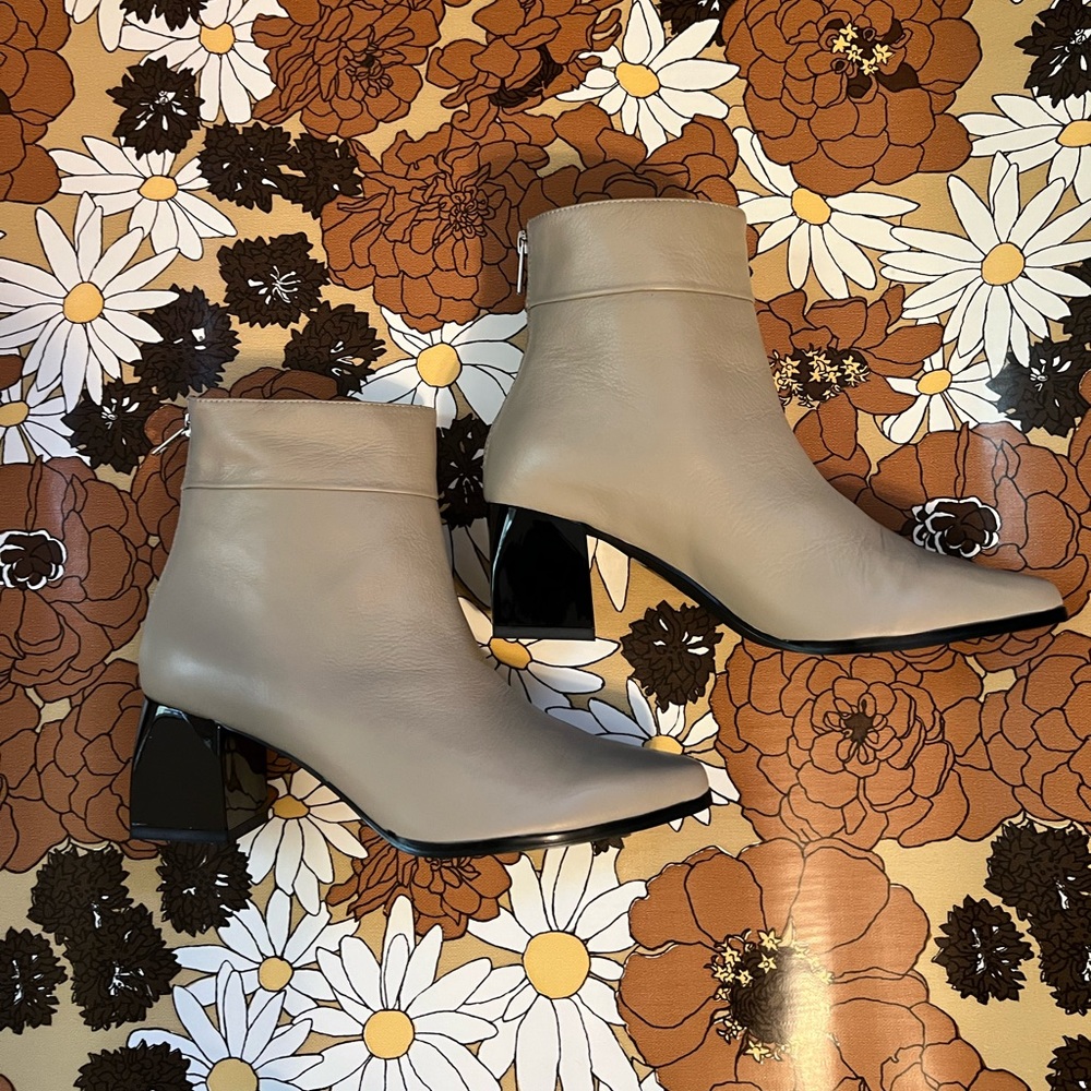Intentionally Blank Jacob Leather Boot